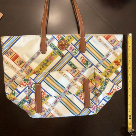 Tory Burch Key Item Canvas Tote in Ribbon Weave Bias Allover - Picture 9 of 11